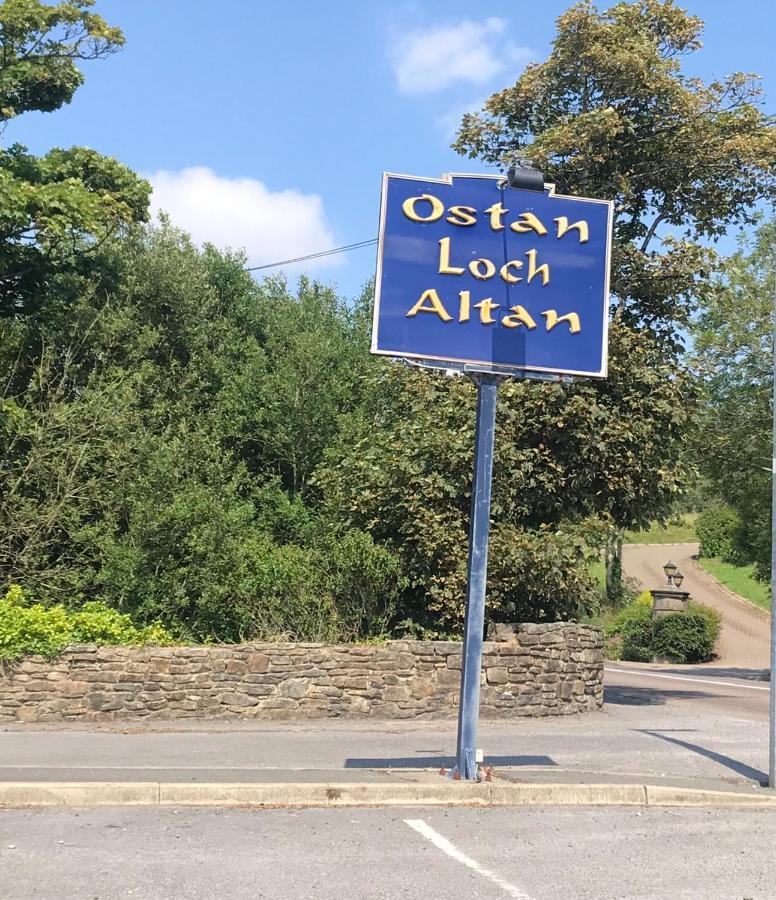 Ostan Loch Altan Hotel Cashel Hill Exterior photo