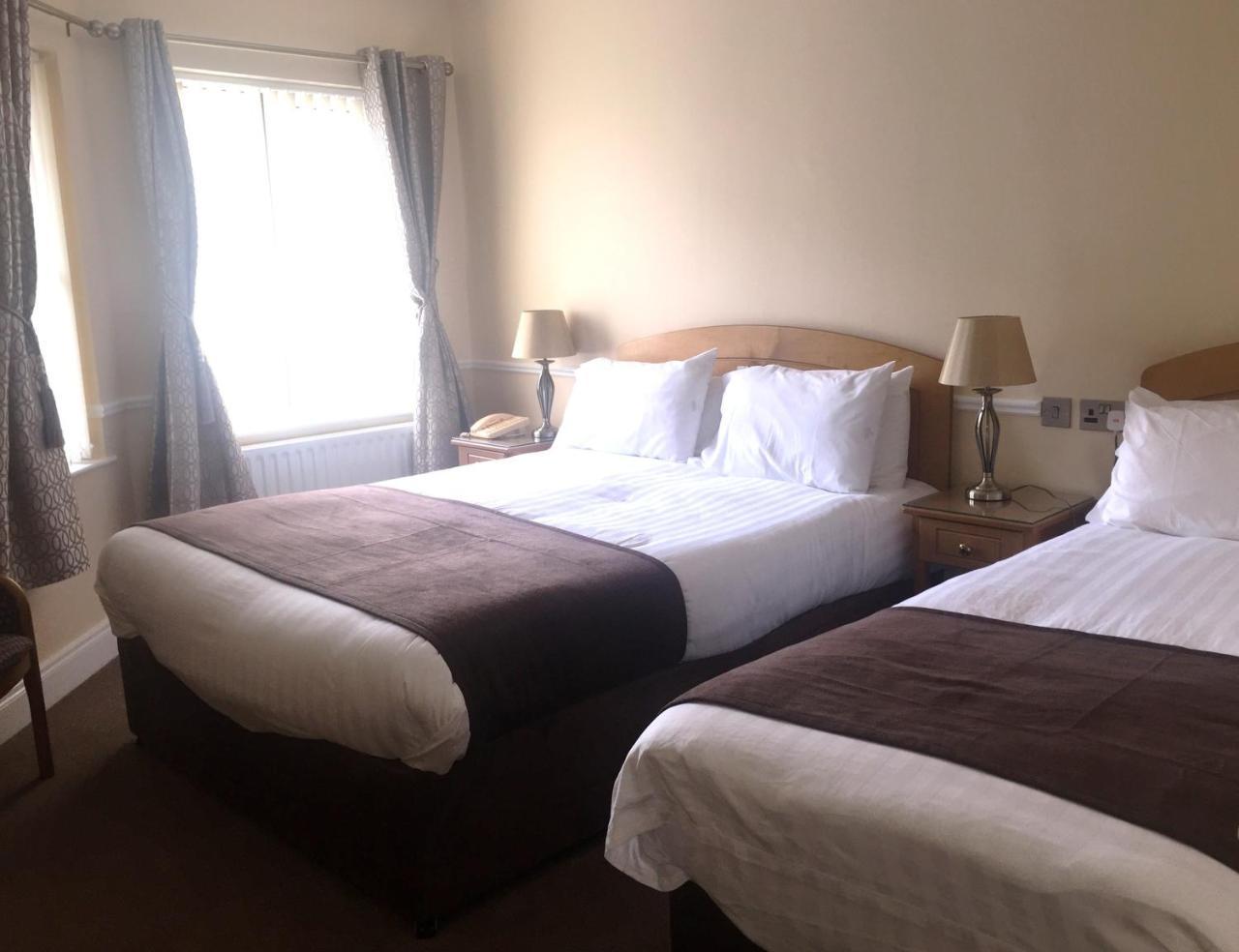 Ostan Loch Altan Hotel Cashel Hill Exterior photo